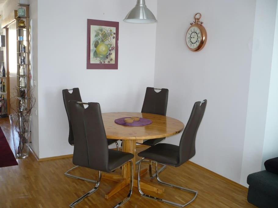 U-Room - Im Herzen Von Graz Exterior foto